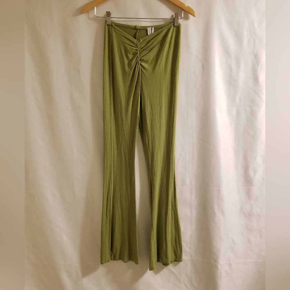 Urban Outfitters Out From Under Women's Size S Green Flare Leggings